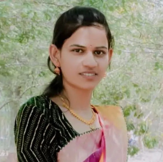 ह्रदयद्रावक!!!!       दोनच महिन्यापूर्वी विवाह;शारीरिक व मानसिक छळास कंटाळून नवविवाहितेने संपवले जीवन
